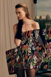 00002-balmain-paris-pre-fall-19.thumb.jpg.1c0e81c6094dd41557d841bac391b5a9.jpg
