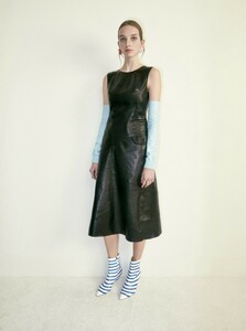 00002-christian-wijnants-paris-prefall-19.jpg