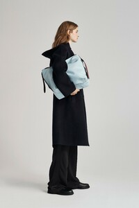 00002-joseph-london-pre-fall-19.thumb.jpg.6c2cddd3e379a0f4745c128fd58b7c9b.jpg