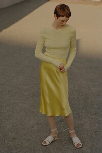 00002-vince-new-york-pre-fall-19.thumb.jpg.fa898dfc4e444eda9608b90b404cd5ca.jpg