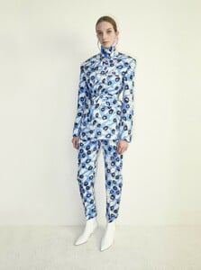00004-christian-wijnants-paris-prefall-19.jpg