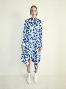 00007-christian-wijnants-paris-prefall-19.jpg