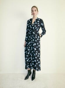 00008-christian-wijnants-paris-prefall-19.jpg