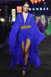 00010-Dundas-Couture-Spring-19-Getty-Dundas.jpg