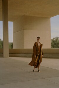 00010-vince-new-york-pre-fall-19.thumb.jpg.70487a183dab3389cf54874a23aa3ac0.jpg
