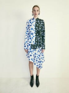 00012-christian-wijnants-paris-prefall-19.jpg