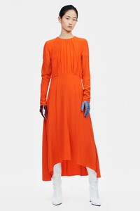00013-CALVIN-KLEIN-205W39NYC-paris-pre-fall-19.thumb.jpg.ba4ffd3e9acb915a74dbf0148b007867.jpg