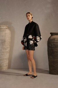 00013-Claudia-Li-Pre-Fall-2019.thumb.jpg.f274dc9819a8586b6579947e711a3411.jpg