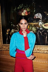 00014-Emmanuel-Ungaro-Pre-Fall-19-credit-Branislav-Simoncik.thumb.jpg.e6ac7ce8827d6f70bc73d8f596f23a6c.jpg