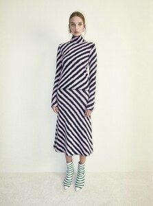 00014-christian-wijnants-paris-prefall-19.jpg