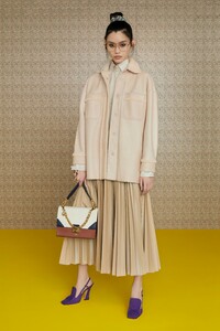 00015-fendi-milan-pre-fall-19.thumb.jpg.a2d201cff7d10d2327b248d01348e05e.jpg