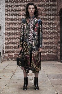 00015-roberto-cavalli-MW-new-york-pre-fall-19.jpg