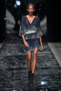 00020-azzaro-couture-et-ateliers-19.thumb.jpg.4f557fe5756318da81b154742070c25f.jpg
