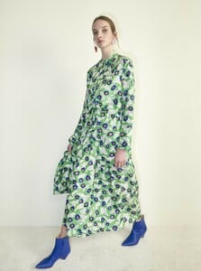 00020-christian-wijnants-paris-prefall-19.jpg