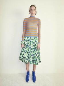 00021-christian-wijnants-paris-prefall-19.jpg