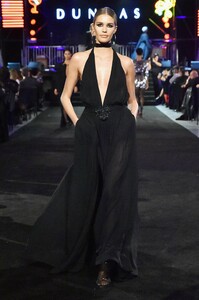 00023-Dundas-Couture-Spring-19-Getty-Dundas.jpg