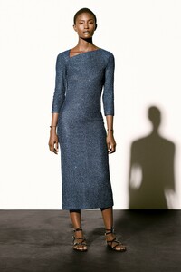 00025-st-john-nyc-prefall-19.thumb.jpg.f040a5e67e99e5730aa24da495053d86.jpg