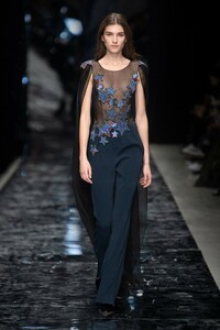 00031-azzaro-couture-et-ateliers-19.thumb.jpg.d230848c447fa8da0bccb57309c80549.jpg