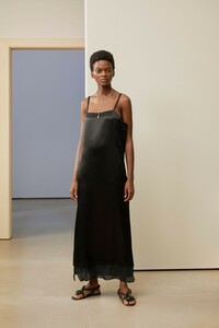 00032-jil-sander-milan-pre-fall-19.jpg