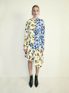 00039-christian-wijnants-paris-prefall-19.jpg