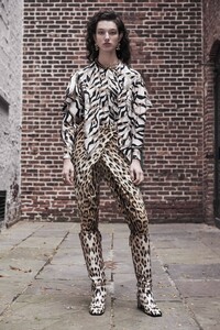 00043-roberto-cavalli-MW-new-york-pre-fall-19.jpg