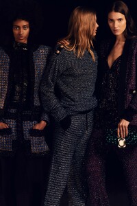 00053-balmain-paris-pre-fall-19.thumb.jpg.1e7839d94036fc14d050decc1237e0ae.jpg