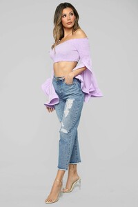 01-02-19_Studio_1_DV_11-32-12_HDT21133A_Lavender_0844_AG.jpg