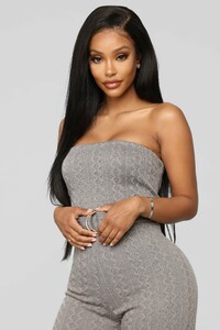 01-07-19_STUDIO_2_MS_11-22-36_JR05791_Grey0615_AG.jpg