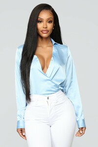 01-07-19_Studio_2_MS_15-33-41_BWRZ125_Blue__2_AG.jpg