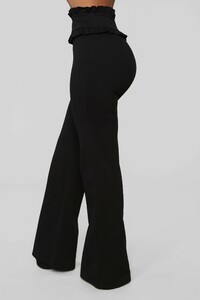 01-07-19_Studio_2_MS_15-36-09_LBP20105_Black__14_AG.jpg