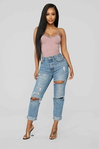 01-07-19_Studio_2_MS_15-36-56_RT62019_Rose__NT.jpg