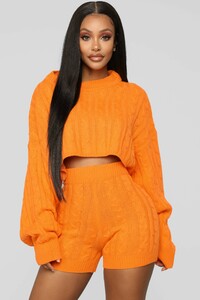 01-10-19_Studio_2_OD_10-41-42_IST1235_Orange_CC_3_AG_NT.jpg
