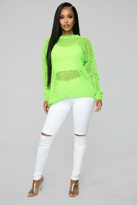 01-15-19_Studio_2_OD_14-35-23_LBT17117_NeonGreen_CC_NT.jpg