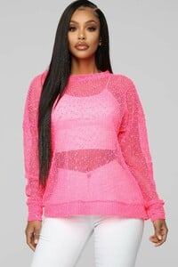 01-15-19_Studio_2_OD_14-42-50_LBT17117_NeonPink_CC_3_NT.jpg