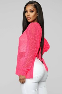 01-15-19_Studio_2_OD_14-42-50_LBT17117_NeonPink_CC_6_NT.jpg