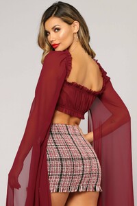 05-11-18_Studio_1_HDT21369_Burgundy_CC__11.JPG