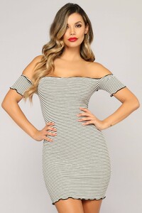 05-11-18_Studio_1_RD31781S_White_0564.JPG