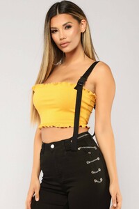 06-01-18_STUDIO_2__T10270_Mustard__5.JPG