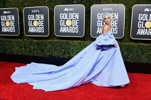 Lady+Gaga+76th+Annual+Golden+Globe+Awards+g1cFE8X2dS9x.jpg