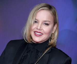 Abbie+Cornish+Screening+Perfect+Arrivals+hkhPBRp8sY_x.jpg