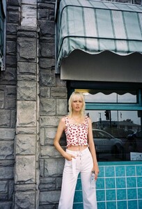 1026825-800w.thumb.jpg.59ebcc36be47ccd6515549e61350b399.jpg