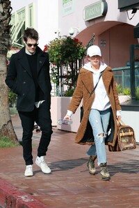         tis130119BZNimage17.jpg
