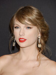        tay070119BZNimage4.jpg