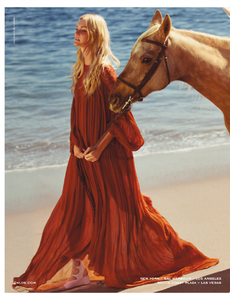 1092739207_Inez__Vinoodh_Chloe_Spring_Summer_2015_01.thumb.png.8f5d151b3d3de4182fc8cd7f786317c1.png