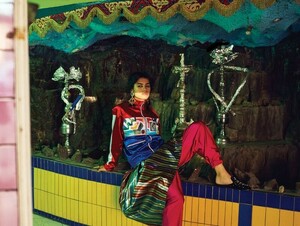10Mag-AW17-Yana-3.jpg