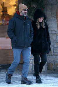        jen040119BZNimage7.jpg