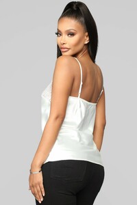 12-19-18_Studio_2_DV_14-42-32_T2809_Ivory0529_AG.jpg