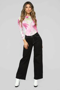 12-19-18_Studio_3_OD_14-15-09_T10916_PinkCombo_0560_AJ.jpg