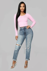 12-21-18_Studio_2_OD_09-44-23_AT7348_Pink_AJ.jpg