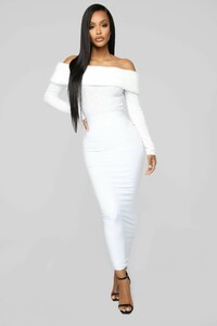 12-24-18_Studio_1_AB_10-21-36_P2294_Ivory_S_0327_AJ.jpg